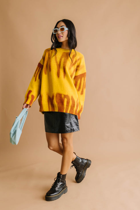 It Girl Sweater// Honey